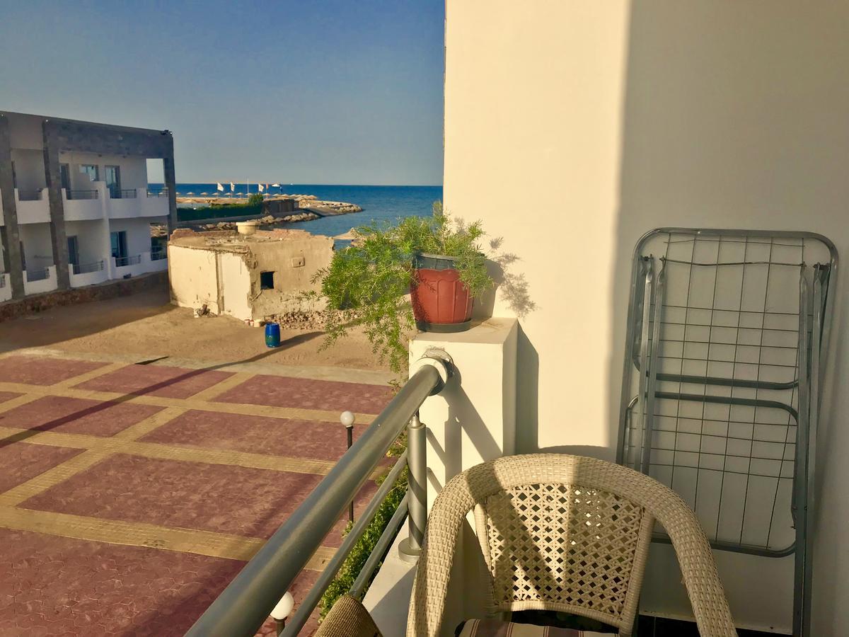 Cecelia Resort Хургада Стая снимка